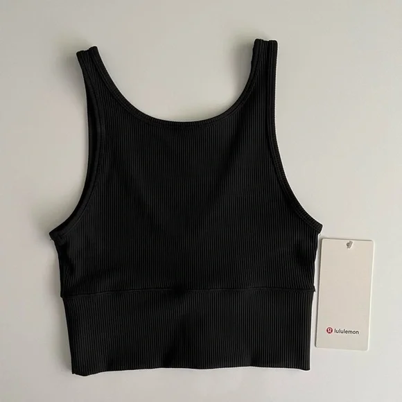 NWT Lululemon ribbed power pivot tank, black, size 4 - Picture 1 of 5